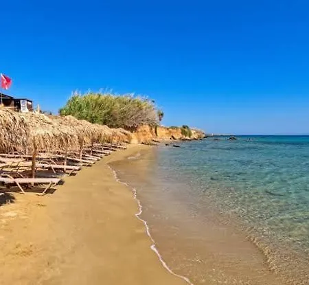 Satin * Chrisi Akti (Paros)